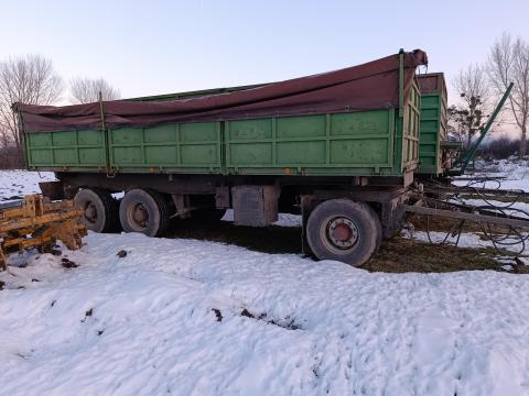 3 tengelyes pótkocsi