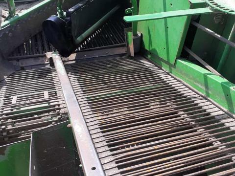 Burgonya kombájn wühlmaus 1033