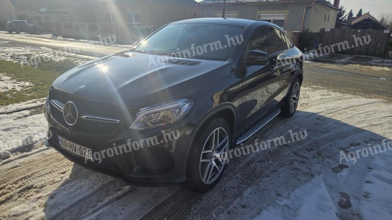 Mercedes GLE 350 (2017) extrákkal – csere vagy eladás