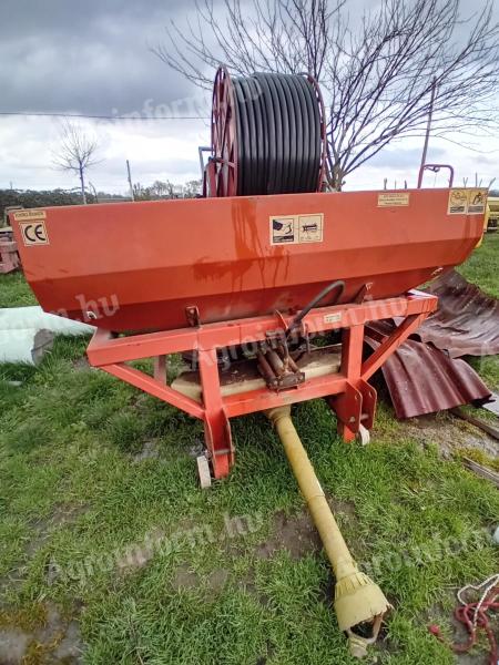 Eladó műtrágyaszóró