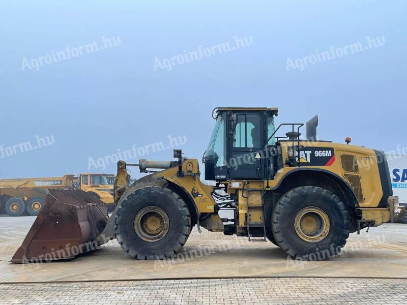 Caterpillar 966M / 2019 / 12 990 üzemóra / Lízing 20%-tól