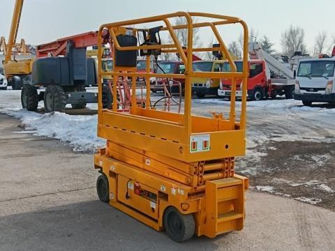 Haulotte Optimum 8 - 7,7 m - elektromos ollós emelő jó állapotban, azonnal munkára fogható Haulotte Optimum 8 - 7,7 m - elektromos ollós emelő jó állapotban, azonnal munkára fogható