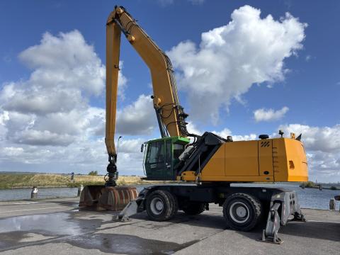 Fuchs MHL380D / 2012 / 9 228 üzemóra / Lízing 20%-tól