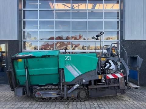 Vögele Super 800 / 2012 / 7 268 üzemóra / Lízing 20%-tól