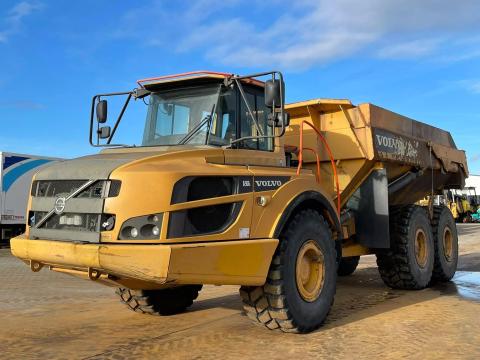 Volvo A30G / 2014 / 10 650 üzemóra / Lízing 20%-tól
