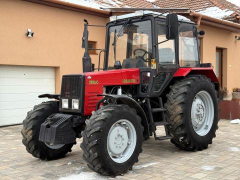 Belarus MTZ 820.4 traktor Belarus MTZ 820.4 traktor