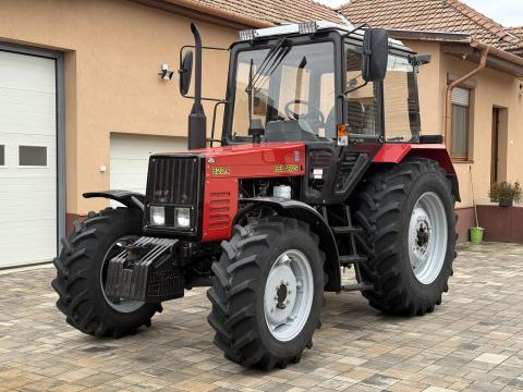 Belarus MTZ 820.4 traktor 75 éves JUBILEUM Gyártás Belarus MTZ 820.4 traktor 75 éves JUBILEUM Gyártás
