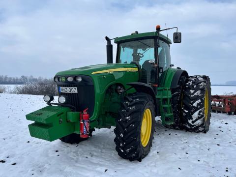 John Deere 8120 John Deere 8120