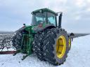 John Deere 8120