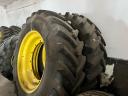 John Deere 8120