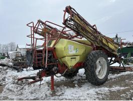 Rau 2800/18 vontatott permetező