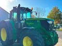 John Deere 6195M