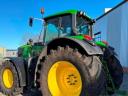 John Deere 6195M