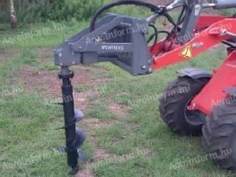 Lyukfúró adapter rakodógépre