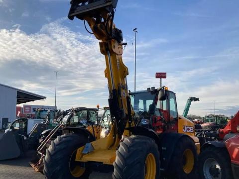 JCB TM 420 teleszkópos rakodó