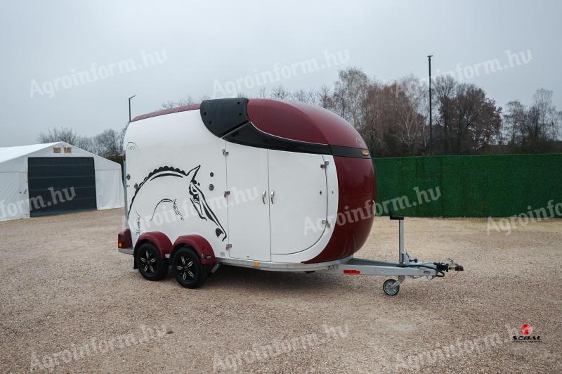 Új Böckmann Neo lószállító utánfutó rendszámmal most csak bruttó 11.200.000 Ft