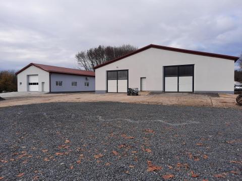 Kiadó ipari ingatlan Zalaegerszegen, Egervári út 11. Kiadó ipari ingatlan Zalaegerszegen, Egervári út 11.