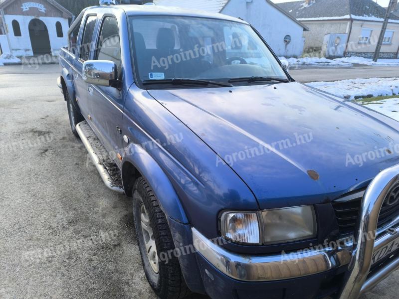 Mazda B2500 eladó