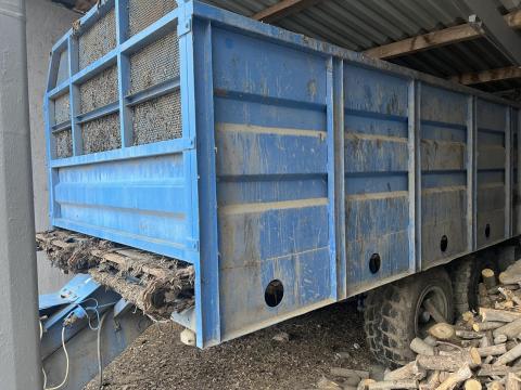 T088 trágyaszóró eladó