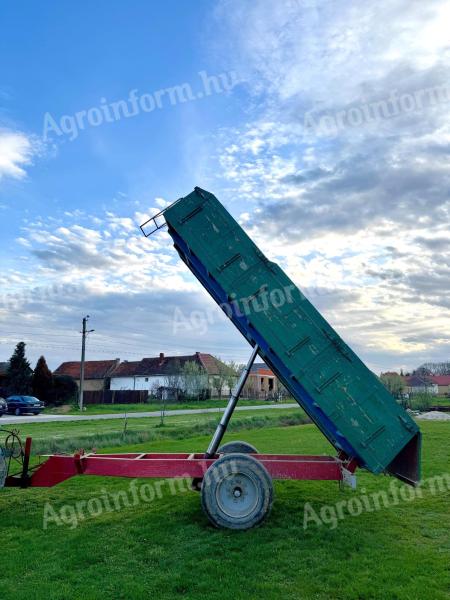 Eladó egytengelyes billenő pótkocsi 7 tonnás