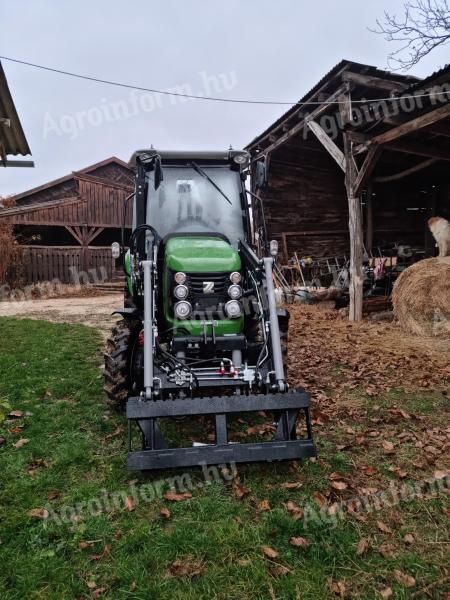 Zoomlion 50LE klímás traktor munkaeszközökkel eladó