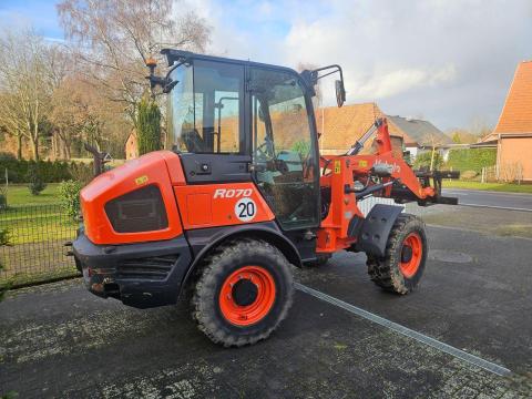 Kubota R070 homlokrakodó – 2020-as évjárat, 1956 üzemóra Kubota R070 homlokrakodó – 2020-as évjárat, 1956 üzemóra