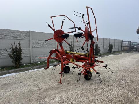 Kuhn GF 5001 MHA rendterítő, 5 m munkaszélesség, jó állapotban Kuhn GF 5001 MHA rendterítő, 5 m munkaszélesség, jó állapotban