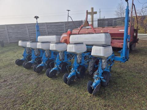 Eladó Monosem 6 soros vetőgép bontott állapotban