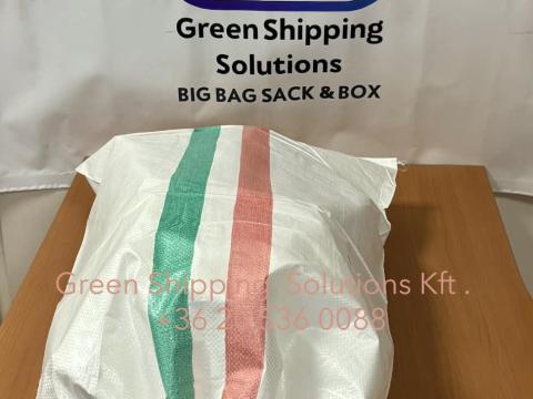 50×80 cm tápos zsák - nemzeti csíkos