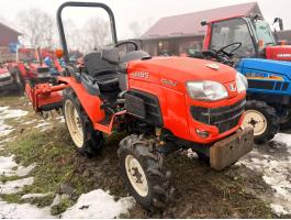 Eladó japán traktor Kubota KB 185 - jó műszaki állapotban