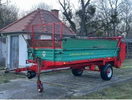 KIRCHNER Triumph 40 trágyaszóró