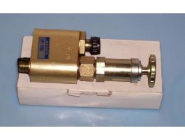 Külső tápszivattyú univerzális kivitelben