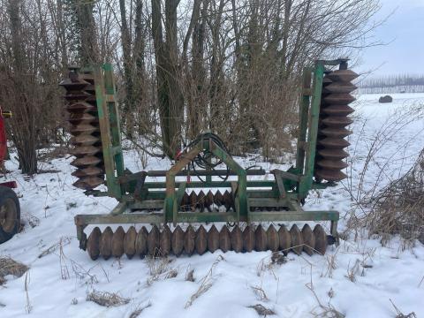 Eladó 5m gyűrűshenger Eladó 5m gyűrűshenger