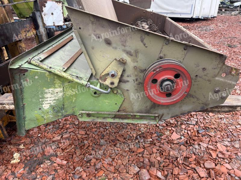 Claas Dominator 106-108 szecskázó