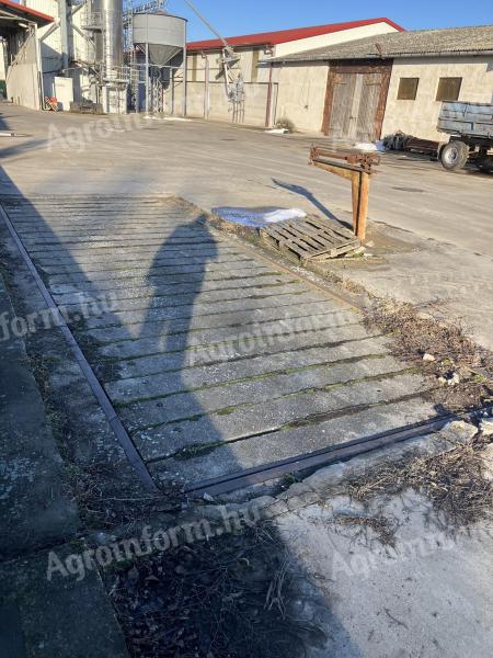 Eladó 20 tonnás hídmérleg