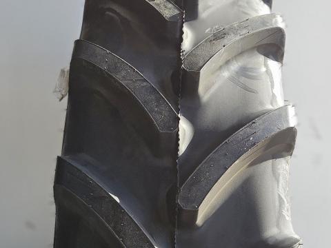 340/85R28 13.6R28 Firestone Performer85 Extra TL 127D/124E