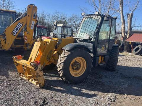 Jcb 530 70 teleszkópos rakodó