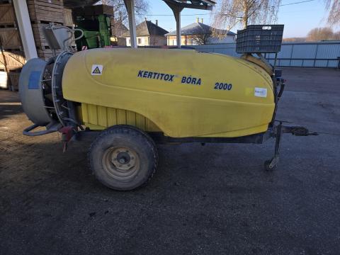 Kertitox Bora 2000 permetező eladó