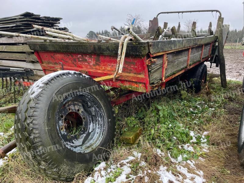 JF-AV40 trágyaszóró