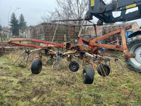 Fahr KH440 rendterítő 4,4 méter, kardánhajtás, ballonkerekekkel Fahr KH440 rendterítő 4,4 méter, kardánhajtás, ballonkerekekkel