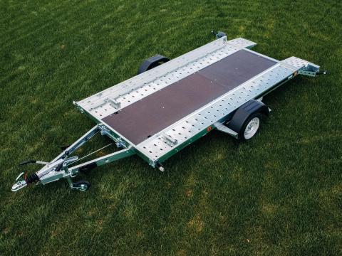 Új autószállító utánfutó (350x180cm - 1800kg) akciósan bruttó 1.269.000 Ft