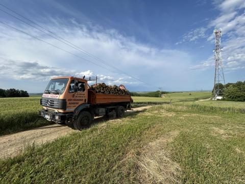 Mercedes-Benz 1824 jó állapotban, friss műszakival eladó