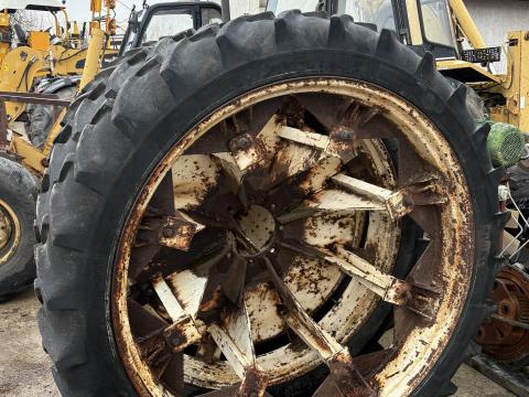 9.5*48-as ikerkerék eladó