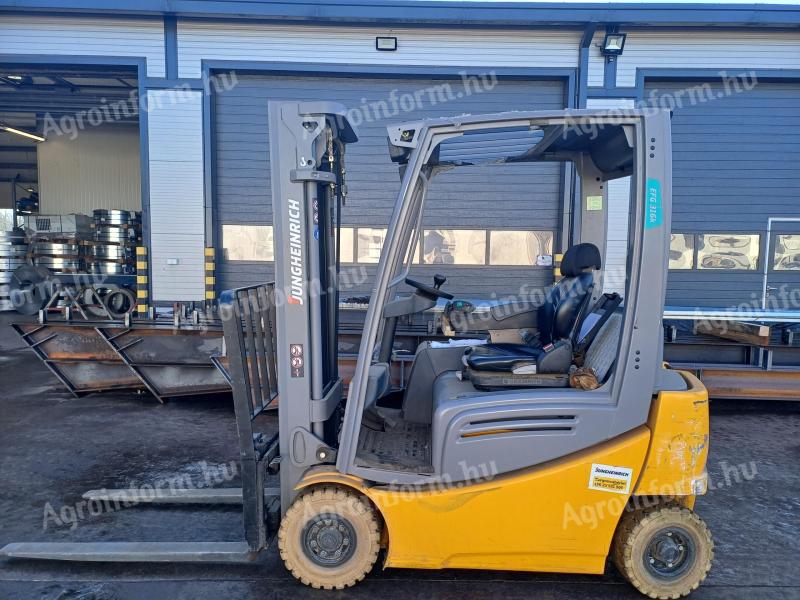 Eladó 2018-as Jungheinrich EFG316K elektromos targonca újszerű állapotban