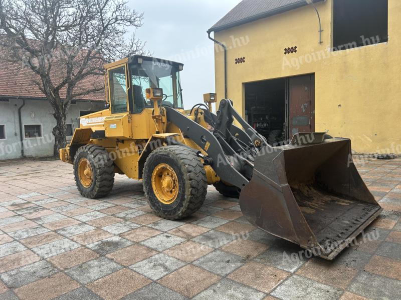 Eladó Volvo L70C homlokrakodó