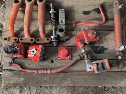 MTZ alkatrészek eladók MTZ alkatrészek eladók