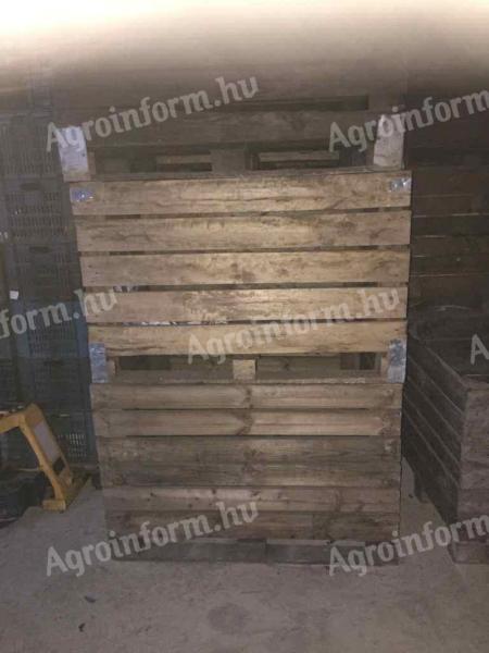 Fa konténer eladó