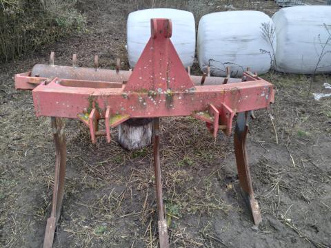 Eladó talajlazító