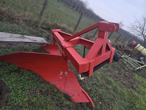 Mélyszántó eke / rigoleke eladó