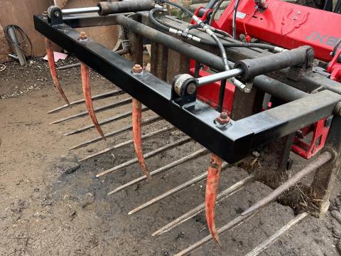 Trágyavilla Trágyavilla